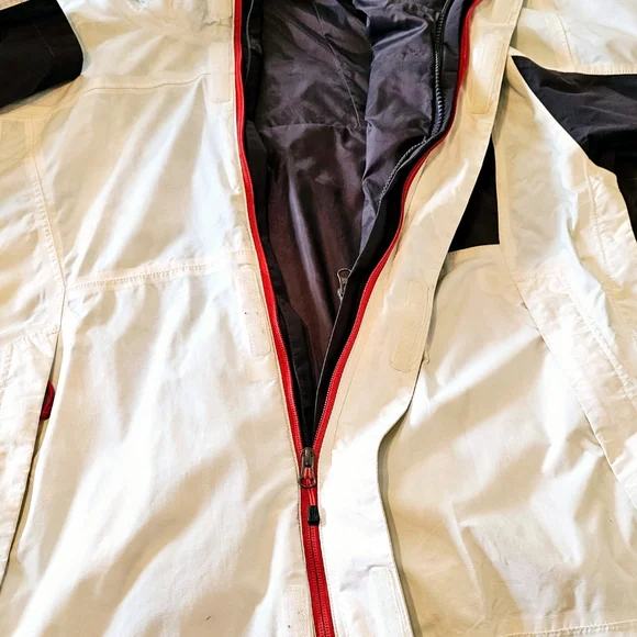 The North Face Mens XL White Black Hooded HyVent‎ Jacket (F11 AUET)